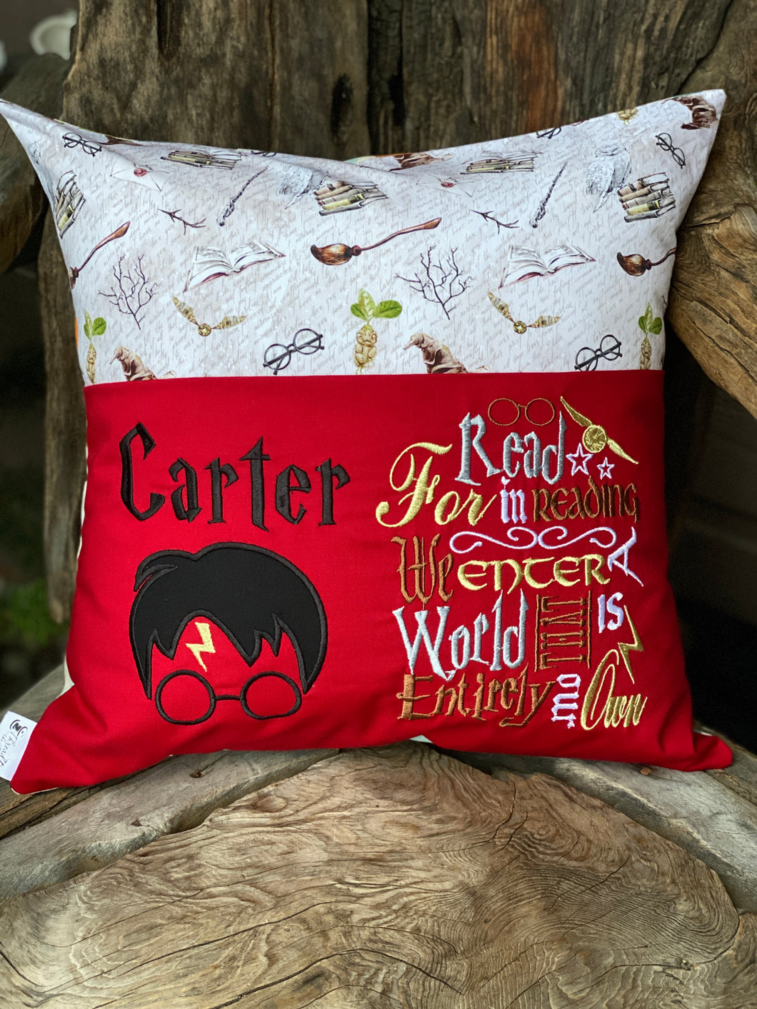 HP Reading Pillow