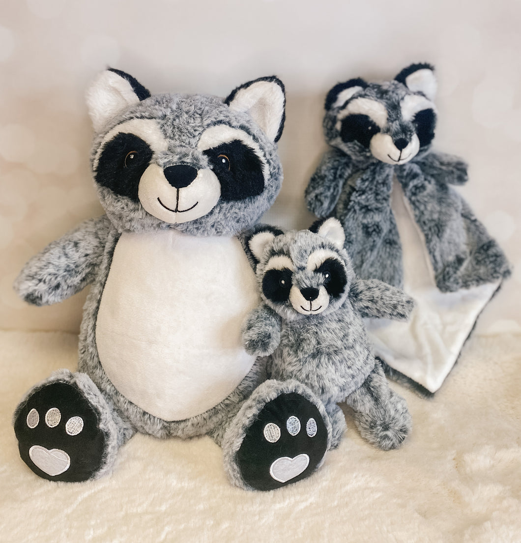 3 piece Custom Baby Gift Set – Embroidered Raccoon