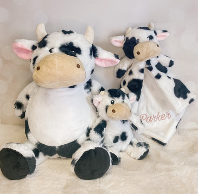 3 piece Custom Baby Gift Set – Embroidered Cow