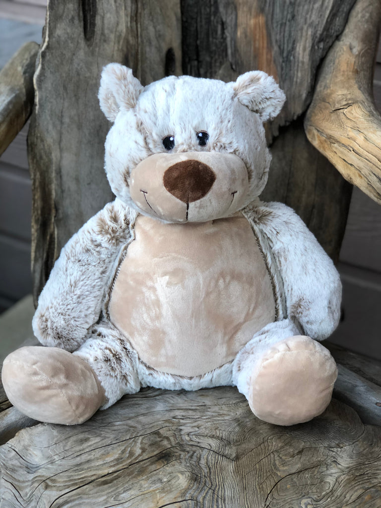 Benjamin Bear – Threading the Love