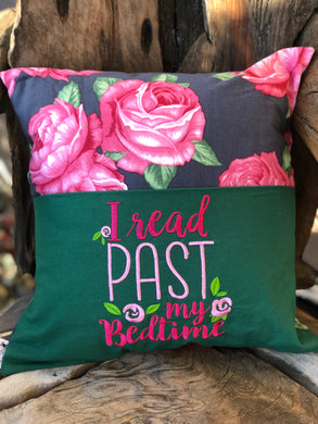 Rose Reading Pillow - Black - Bedtime saying
